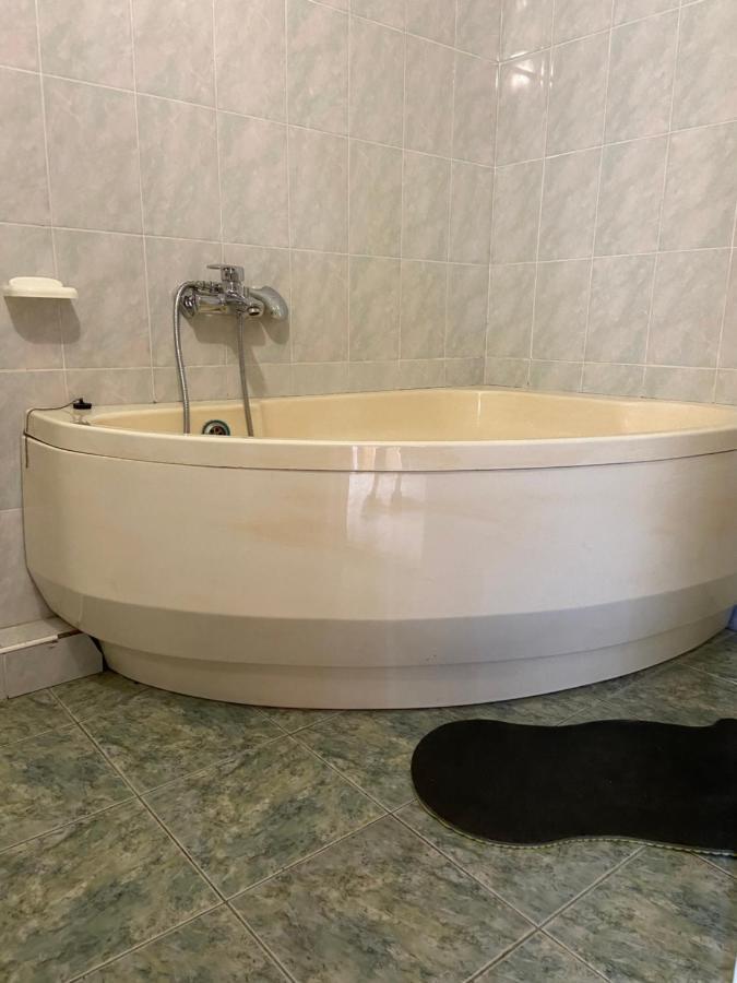Constancia Hotel Kamjanyi Potoki Kültér fotó
